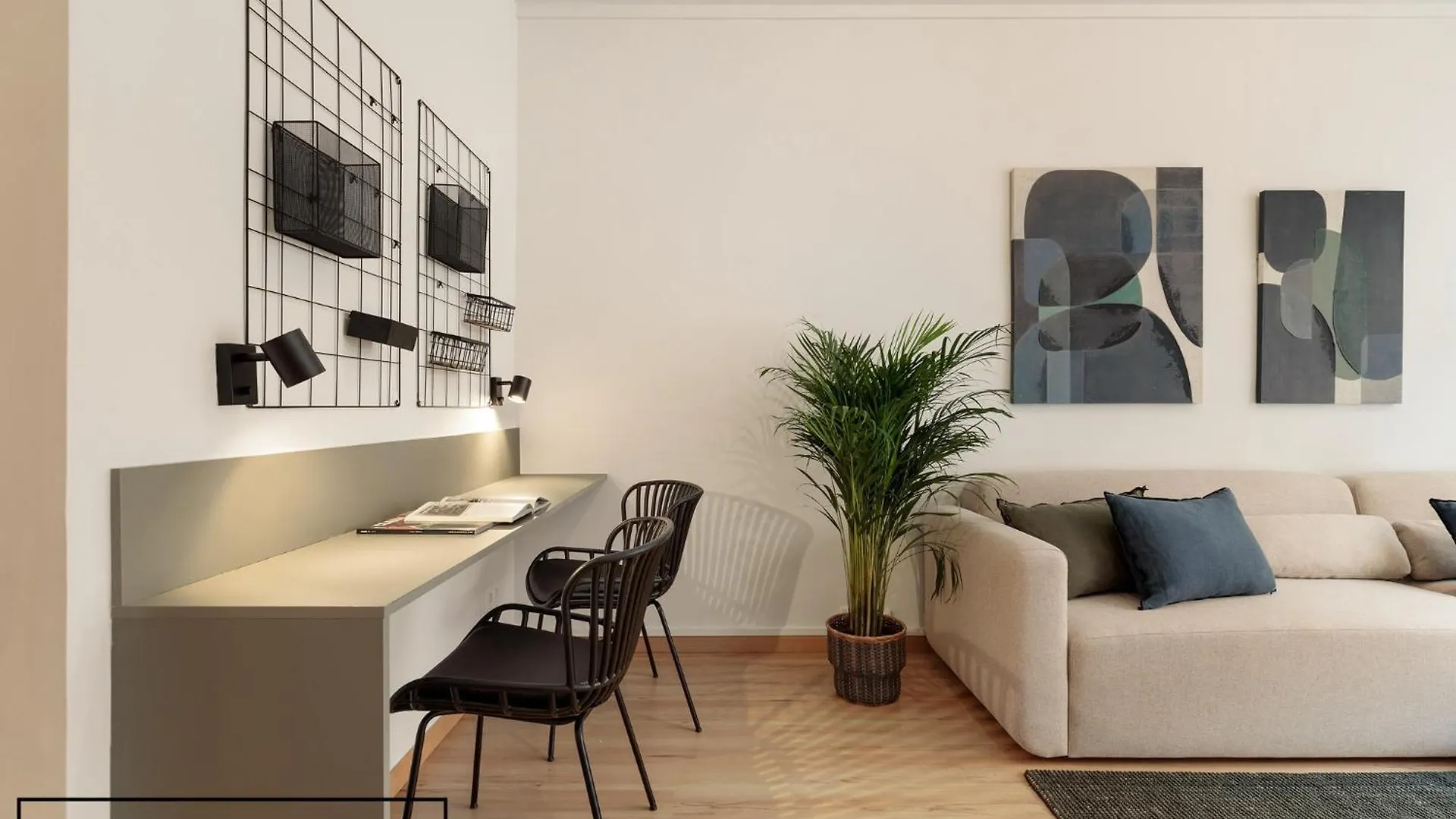 Enjoy Apartments Ecuador Barcelona
