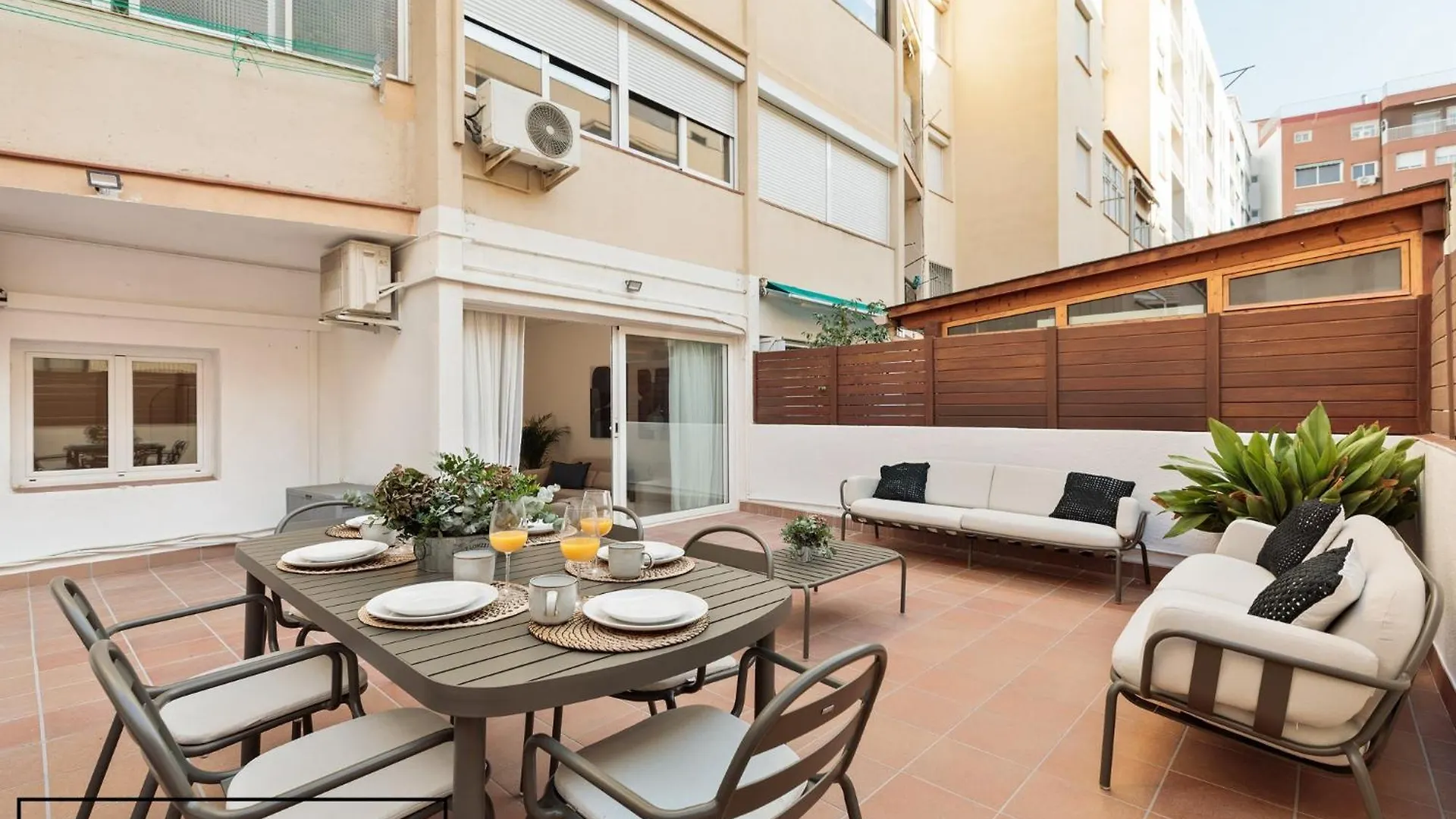 Enjoy Apartments Ecuador Barcelone